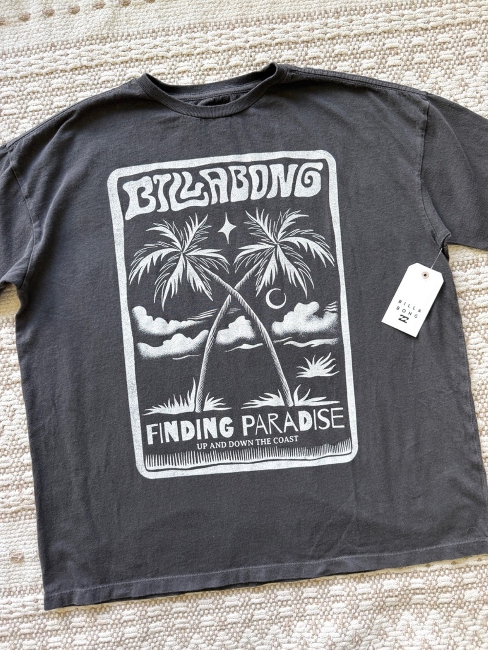 🔥🔥BILLABONG - OVERSIZED TROPICAL FILMORE SHORT SLEEVE BOYFRIEND TEE🔥🔥